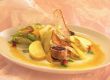 Warmer Eisbergsalat