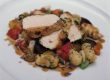 Gekräuterte Landhendlbrust auf Gemüse-Gnocchi