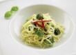 Brokkoli-Spaghetti mit Gorgonzola Basilikum Sauce
