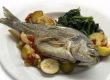 Fisch vom Holzkohlengrill