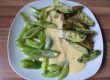 Scheibengurken mit Sauce Hollandaise und Petersilkartoffeln Scheibengurken mit Sauce Hollandaise und Petersilkartoffeln