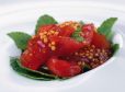 Thunfisch-Sashimi in Orangen-Senfkörner-Sauce