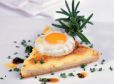 Emmentalertoast mit Spiegelei