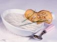 Knoblauchcremesuppe mit Nussbrotcroûtons