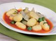 Basilikum-Gnocchi mit Erbsen