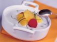 Kalte Kokossuppe mit Orangenfilets