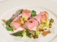 Schinken-Trüffel-Röllchen mit Grünspargel