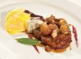 Uhudler-Rostbraten mit Polentaschnitten