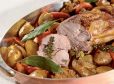 Kümmel-Schopfbraten mit mitgebratenen Erdäpfeln
