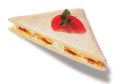 Tramezzini mit Ei und Sardellen