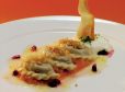 Kärntner Nussnudeln mit Marillenröster und -kernölsaft