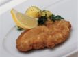 Wiener Schnitzerl vom Kalb mit Petersilerdäpfeln
