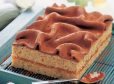 Zucchinikuchen mit Marzipan