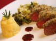 Hasenfilet mit Kräuterkruste