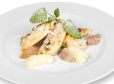 Apfelnockerl mit Vanilleeis