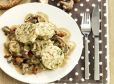 Pilzragout mit Laugenbrezel-Serviettenknödel