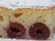 Blechkuchen mit Kirschen