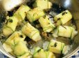 Zucchini-Schafkäsewickler