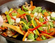 Wok-Gemüse mit Tofu