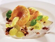 Savarin mit Glühmost...