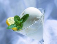 Zitronen-Wodka-Sorbe...
