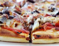 Pizza mit Sardellen...
