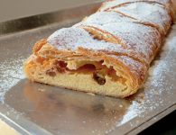 Topfenstrudel