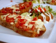 Bruschette mit Mozza...
