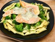 Gnocchi mit Lachsstr...