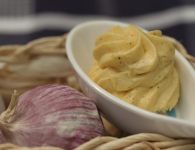 Knoblauchbutter