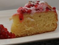 Blechkuchen mit Ribi...