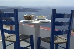 Essen mit Ausblick aufs Meer