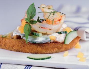 Crostini mit Garnelen-Gurke und Melone Crostini mit Garnelen-Gurke und Melone