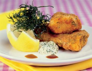Hausgemachte Fischstäbchen mit Dillmayonnaise Hausgemachte Fischstäbchen mit Dillmayonnaise
