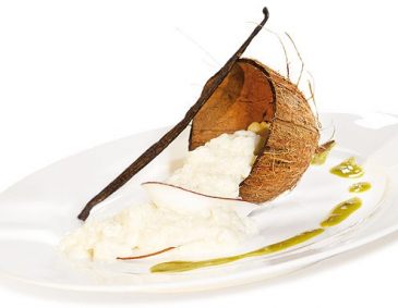 Kokosrisotto mit Pistazienpesto