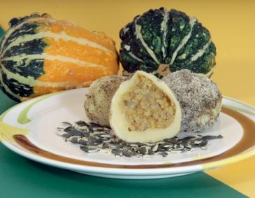 Kürbisknödel auf zweierlei Arten Kürbisknödel auf zweierlei Arten