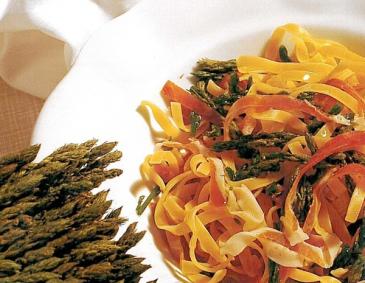 Tagliatelle mit wildem Spargel Tagliatelle mit wildem Spargel