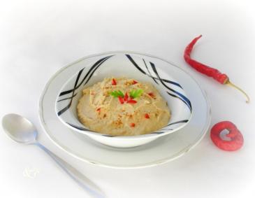 Hummus (Kichererbsenmus) Hummus (Kichererbsenmus)