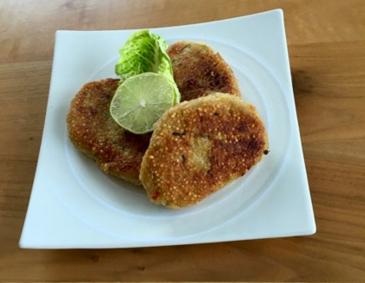 Quinoa-Bratlinge mit Knoblauchcreme Quinoa-Bratlinge mit Knoblauchcreme