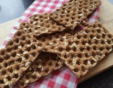 Vollkornknäckebrot Vollkornknäckebrot
