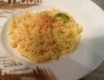 Pasta aglio e olio Pasta aglio e olio