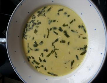 Bärlauch-Gurken-Suppe Bärlauch-Gurken-Suppe