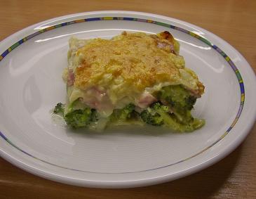 Lasagne mit Brokkoli und Schinken Lasagne mit Brokkoli und Schinken