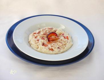 Grießbrei mit Zwetschken Grießbrei mit Zwetschken
