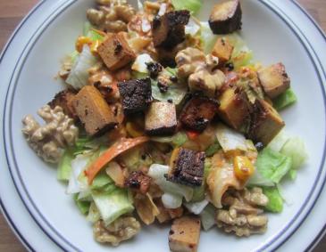 Tofu-Nuss-Salat Tofu-Nuss-Salat