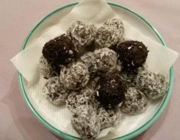Rum-Schokokugeln Rum-Schokokugeln