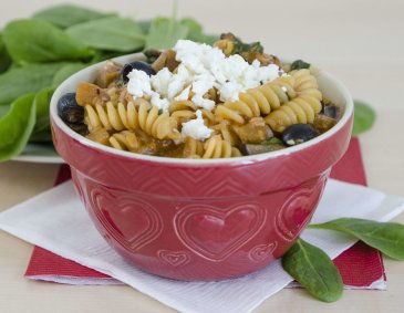 One Pot Pasta mit Thunfisch und Feta One Pot Pasta mit Thunfisch und Feta