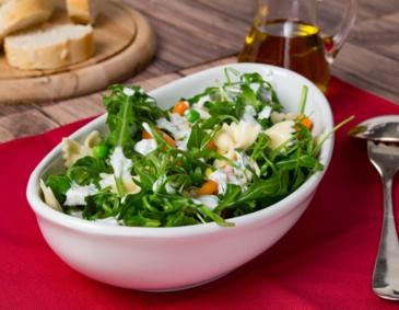 Pikanter Gemüse-Nudelsalat Pikanter Gemüse-Nudelsalat