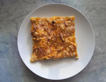 Flammkuchen mit Süßkartoffeln Flammkuchen mit Süßkartoffeln