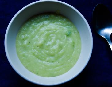 Zucchinicremesuppe Zucchinicremesuppe